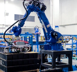 Caso di applicazione | La tecnologia della visione 3D conduce l'automazione del disimballaggio per le batterie del piombo automobilistico