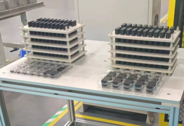3D Vision assiste in una presa precisa di fogli 3C
