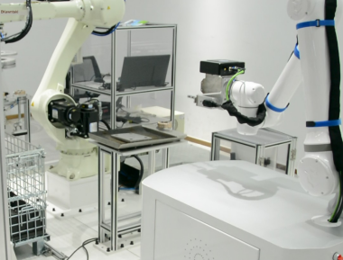 Caso di applicazione flessibile di robot ibridi nel processo di produzione di precisione