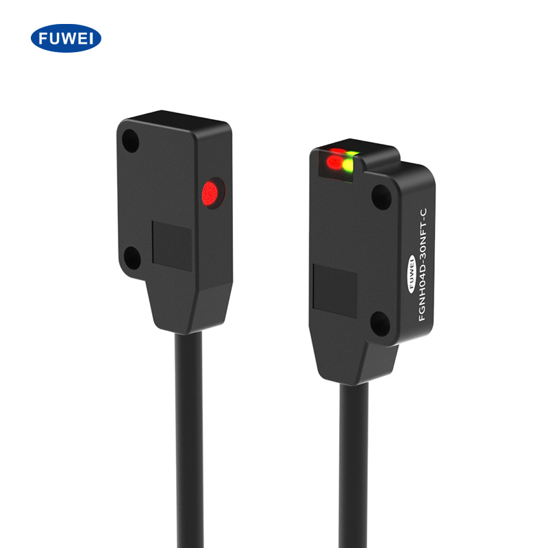 Sensore fotoelettrico FGNH04D-30pft-C